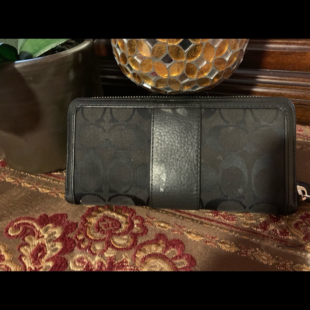 Coach wallet - Picture 2 of 4